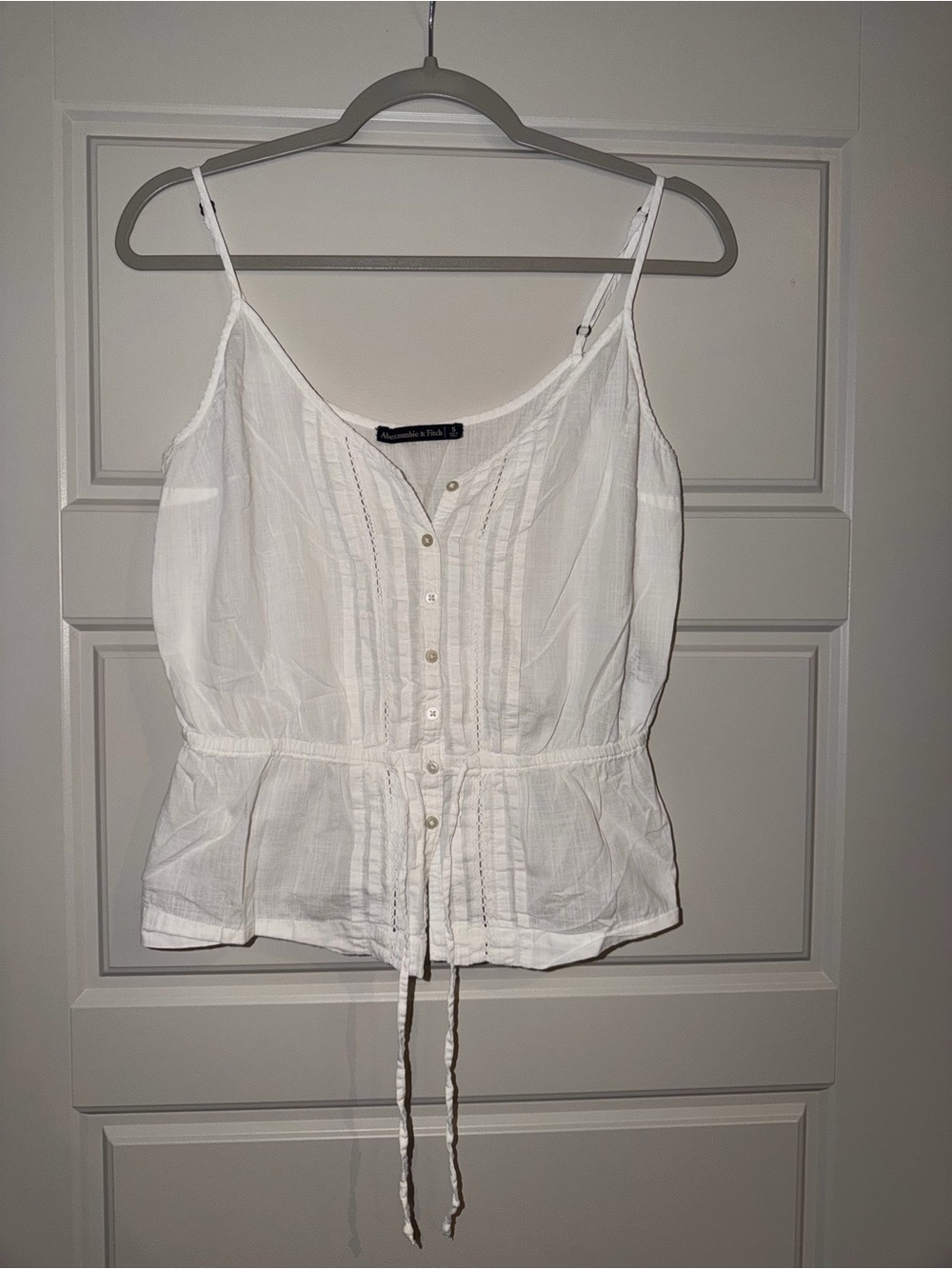 Abercrombie & Fitch White Button-Front Peplum Cami